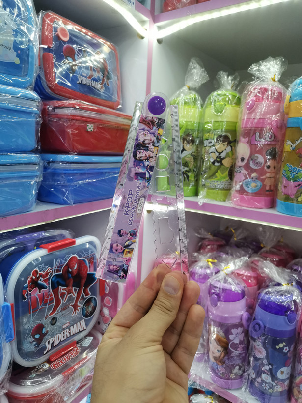 پک وسایل K-pop